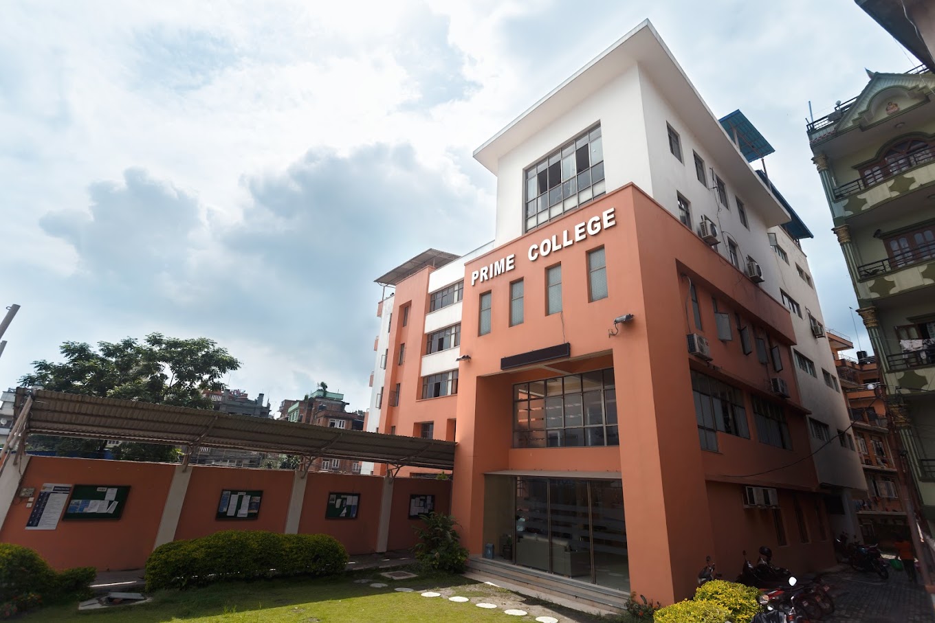 Prime College