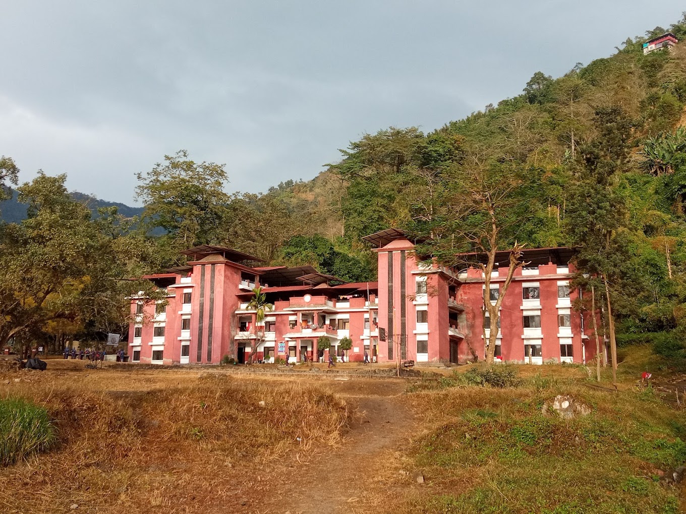 Sainik Awasiya MahaVidyalaya Dharan