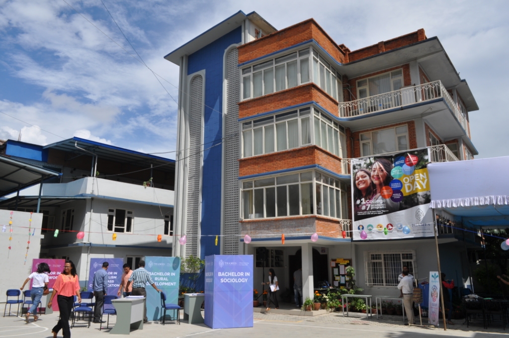 Thames International College